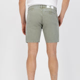 'Luca' オーガニックリサイクルコットン使用 ノンストレッチデニム ショートパンツ(緑)