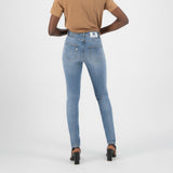 'Skinny Hazen' サスティナブル素材使用 ハイウェスト ストレッチFan Stoneデニム