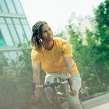 'Surf Wild' オーガニックコットン100% リラックスフィット ハンドペイント Tシャツ