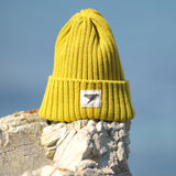 'Moffat' 英国製メリノウール100% タイトリブニット ビーニー (黄)