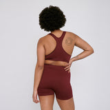 リサイクルナイロン使用ヨガショーツ - ポルトガル産